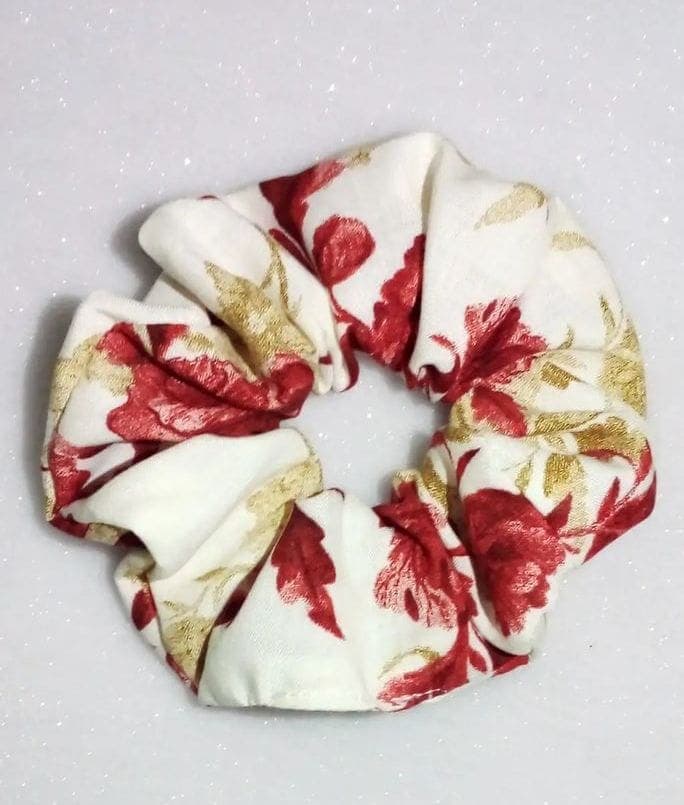 DTR Printed Floral scrunchy