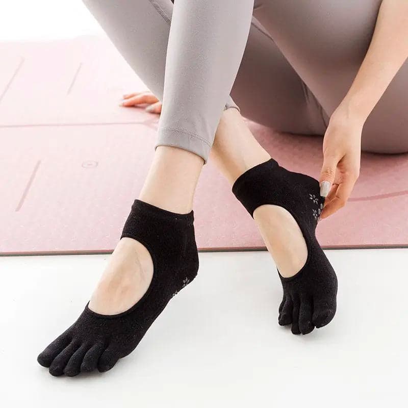 YOGA SOCKS