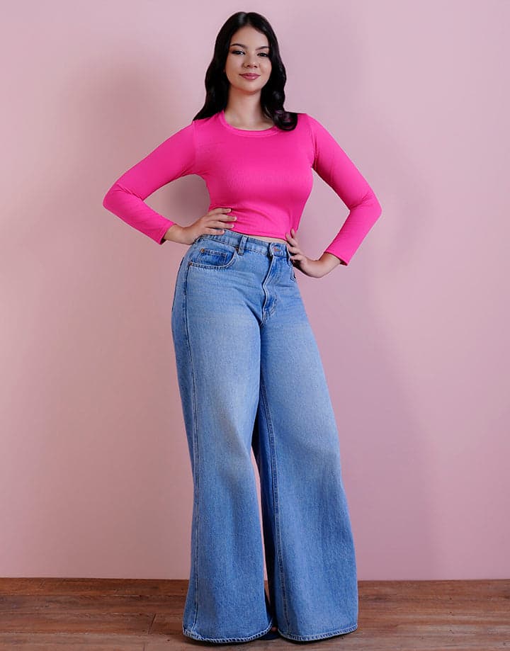 Long Sleeve Round Neck Crop Top