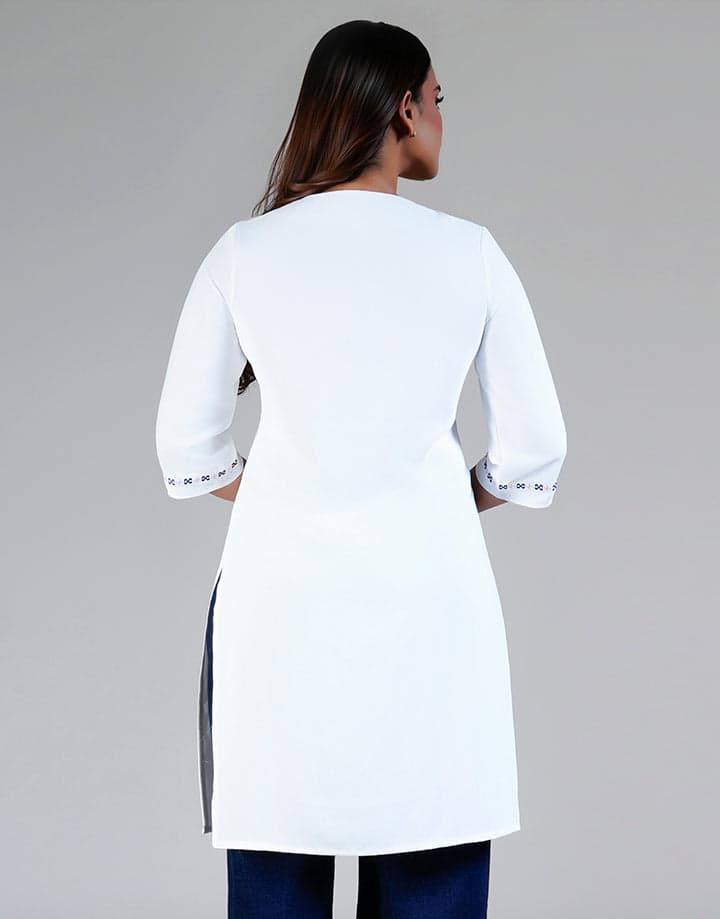 Embroidered 3/4 Sleeve Kurta