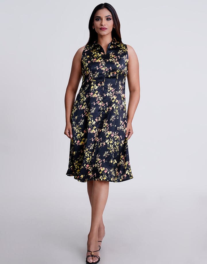Sleeveless Front Zipper Detail Dress