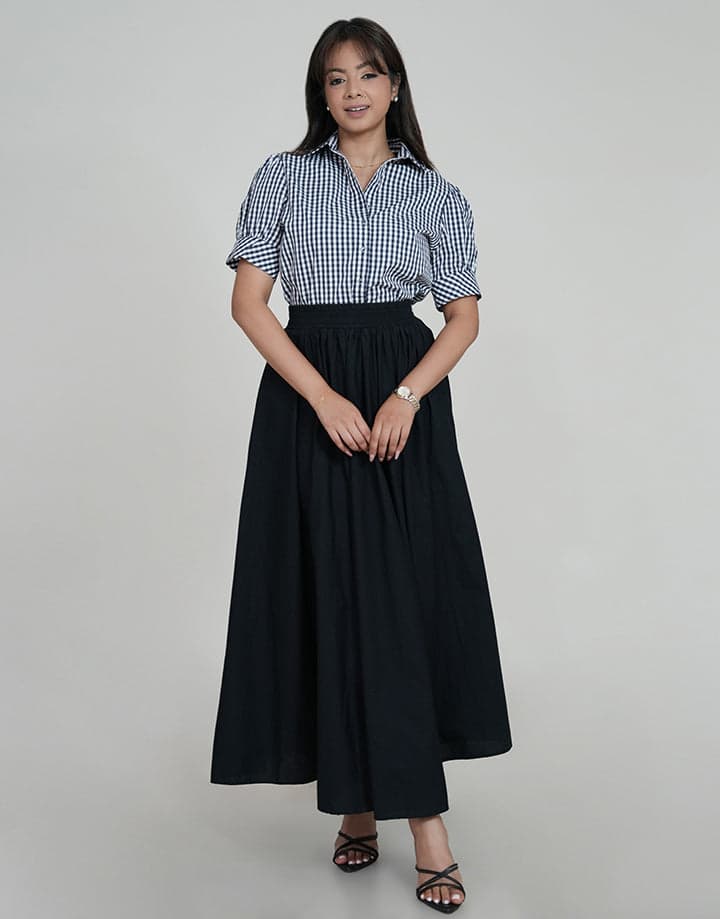Standard Collar Puff Sleeve Blouse